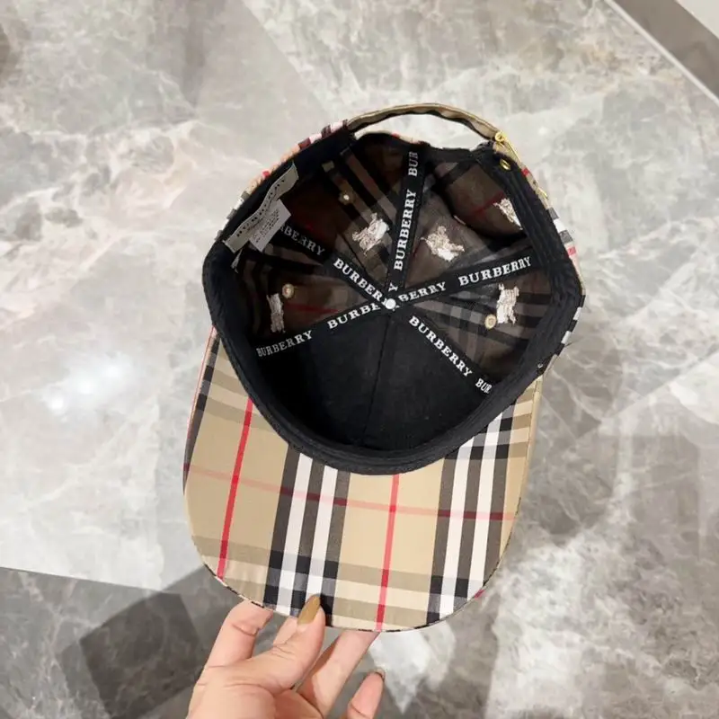 Burberry Cap 91 (20)
